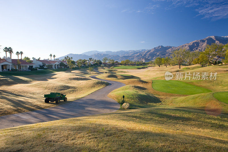 在体育场球场的高尔夫路径PGA西La Quinta加利福尼亚